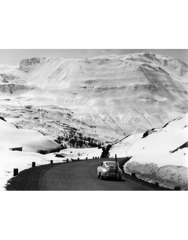 Vintage Car Photo - Porsche 356 on a Mountain Pass