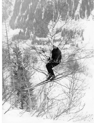 Vintage Ski Photo - Toni Sailer "Hanging in There"