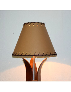 Lampada da terra con sci antichi 2